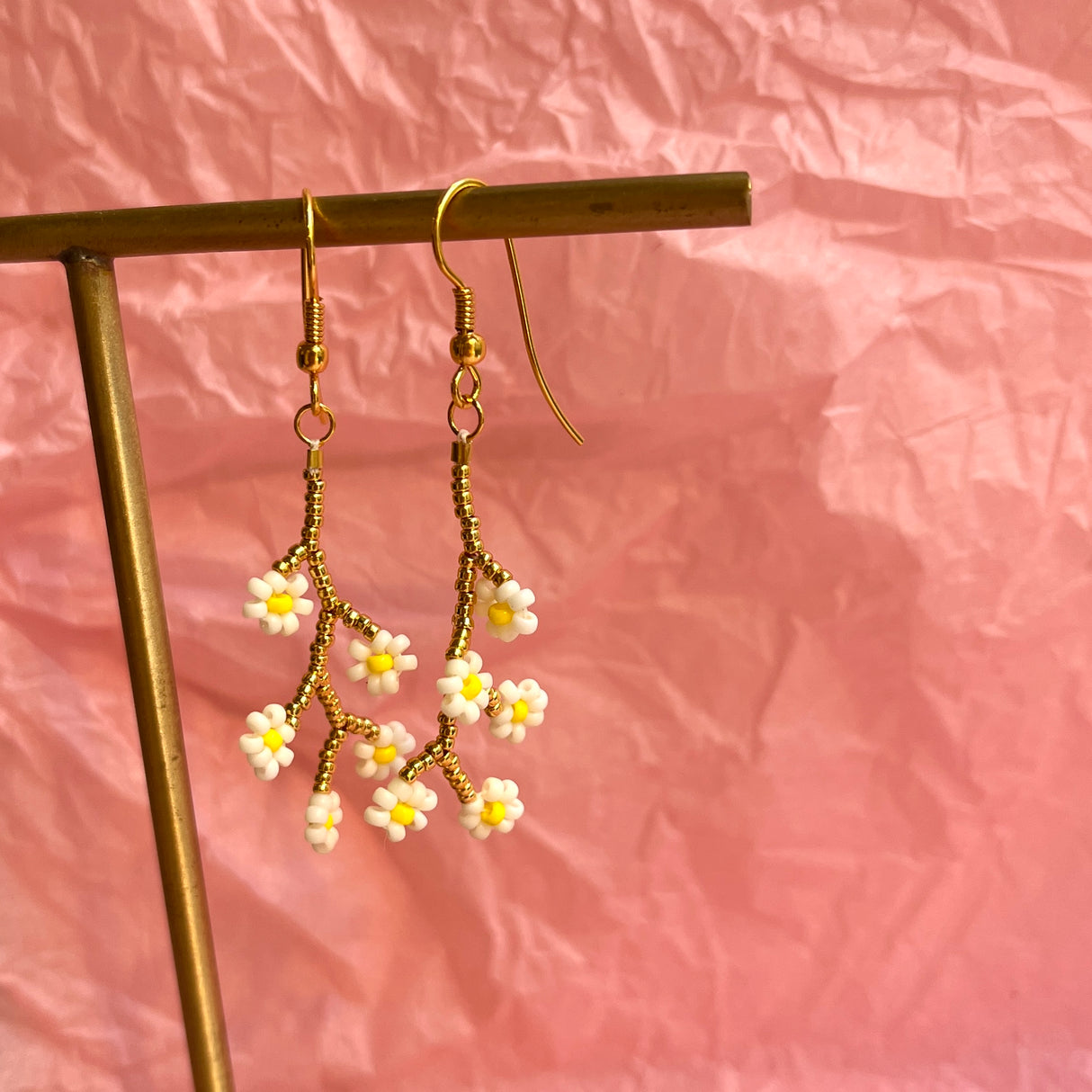 BY THIIM Øreringe Daisy Perleøreringe