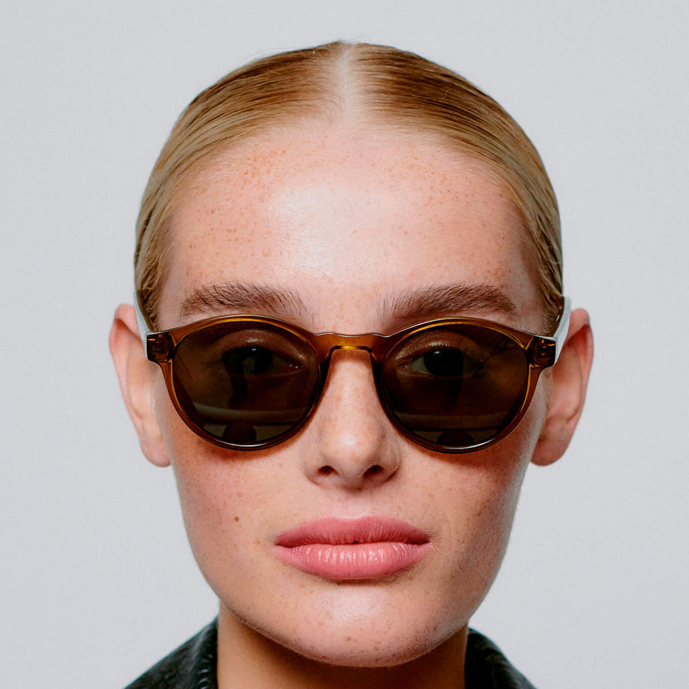 A. Kjærbede Solbrille Marvin Smoke Transparent
