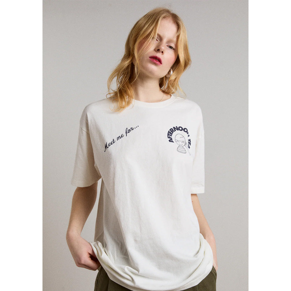 Damson Madder Afternoon Tea Boyfriend T-shirt White