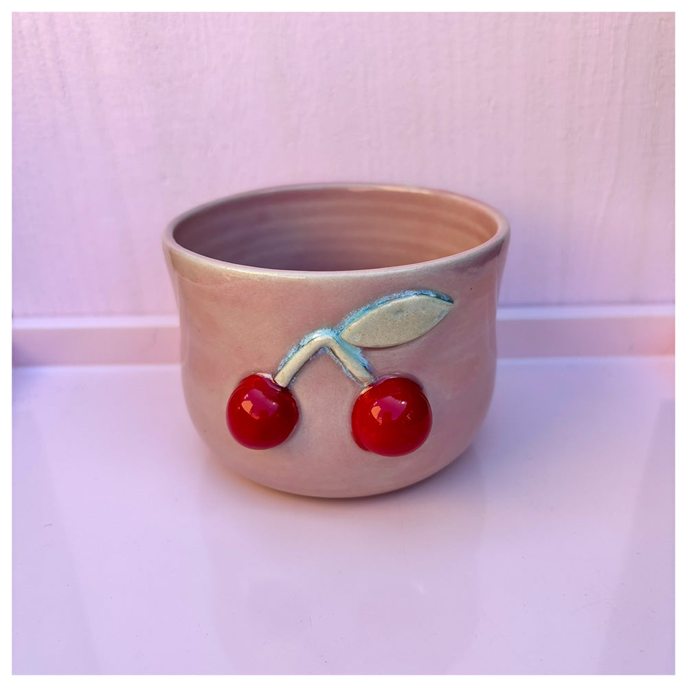 Julie Ebens Cherry Cup Kirsebærkop