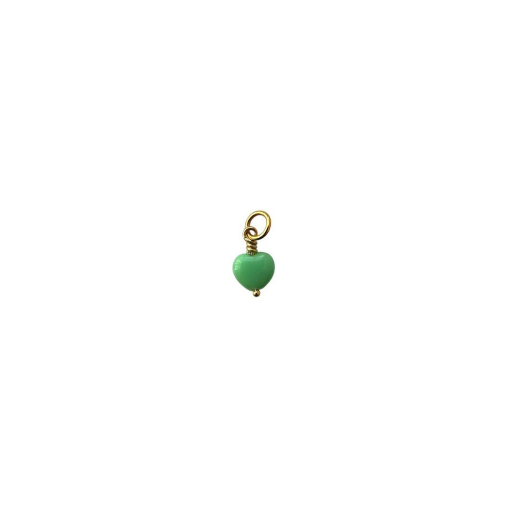 Søgrønt French Petit Heart hjertevedhæng i glas og forgyldt messing fra Pico Copenhagen