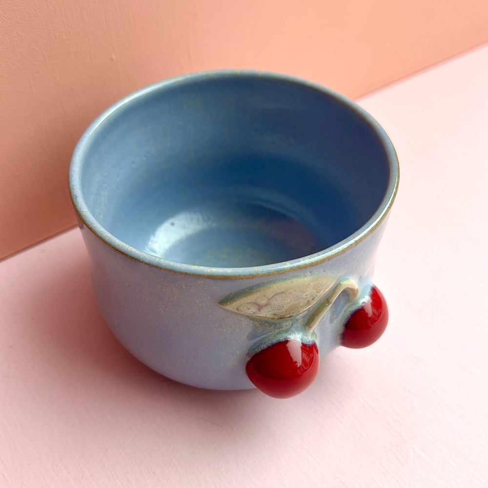 Julie Ebens Cherry Cup Kirsebærkop