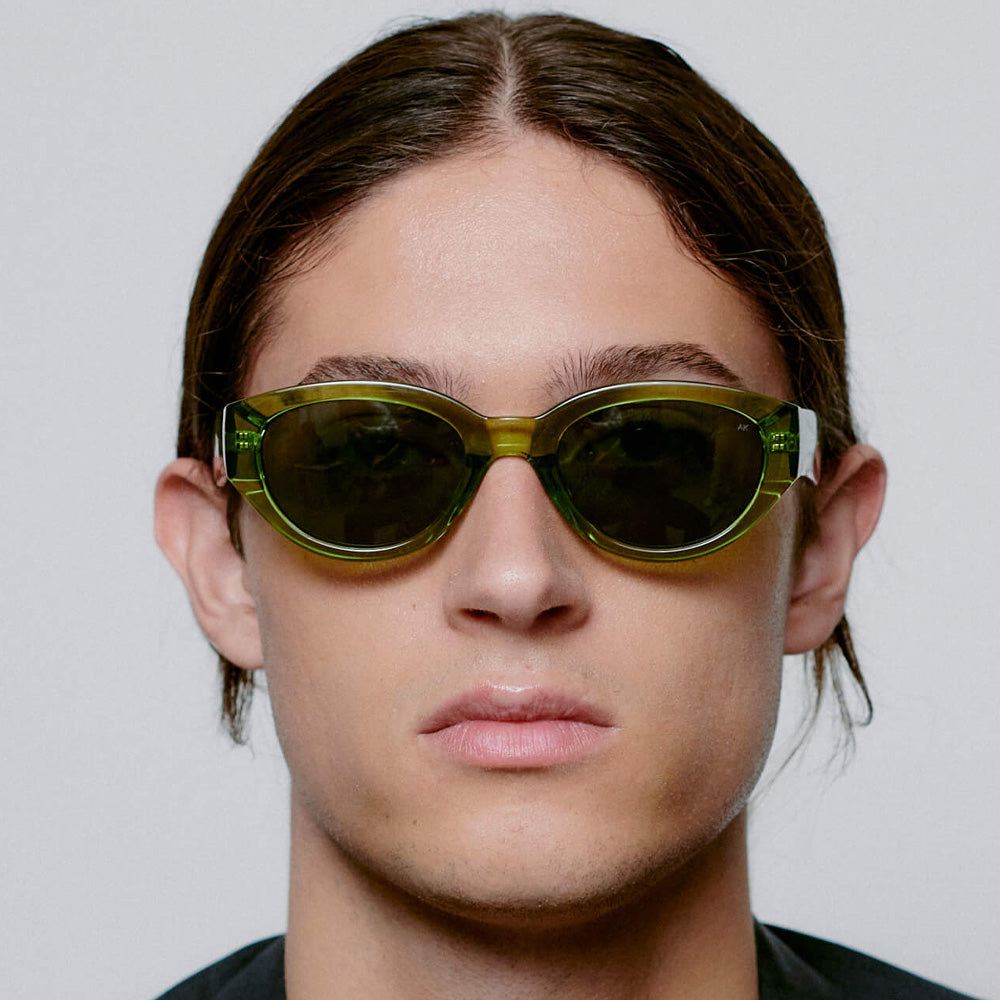 A. Kjærbede Solbriller Winnie Light Olive Transparent