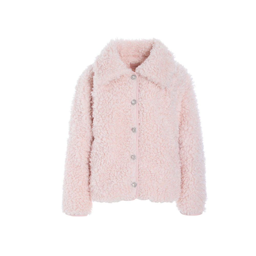 HUNKØN Olga Jacket i lyserød med teddy-struktur, krave og knaplukning foran.