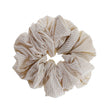 By Stær Isabella Scrunchie i beige/hvid strib