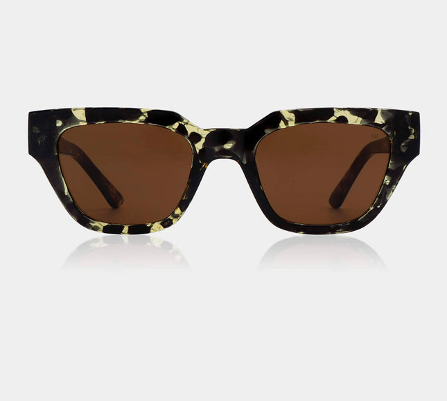 A. Kjærbede Solbrille Kaws Black/Yellow Tortoise