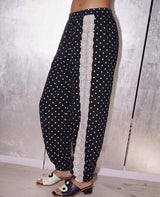 Sissel Edelbo Charlie Pants Night Dots set fra en anden vinkel
