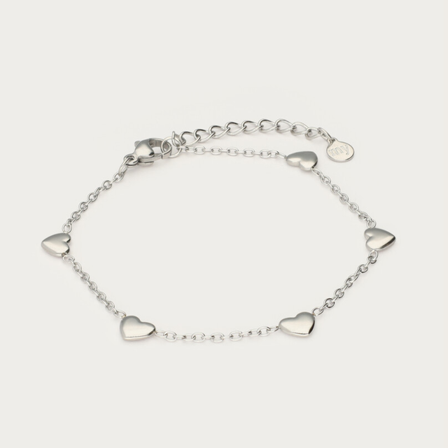 Sølvfarvet armbånd med hjerter fra My Jewellery