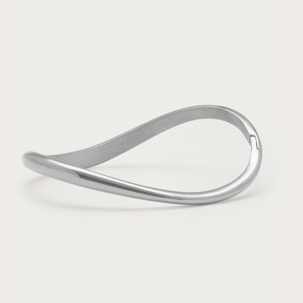 Sølv bangle i organisk form fra My Jewellery