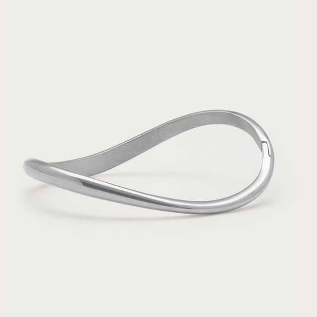 Sølv bangle i organisk form fra My Jewellery