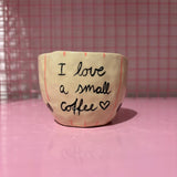 Falkeblik Keramik Kop Cortado "I Love A Small Coffee" Lyserøde Striber
