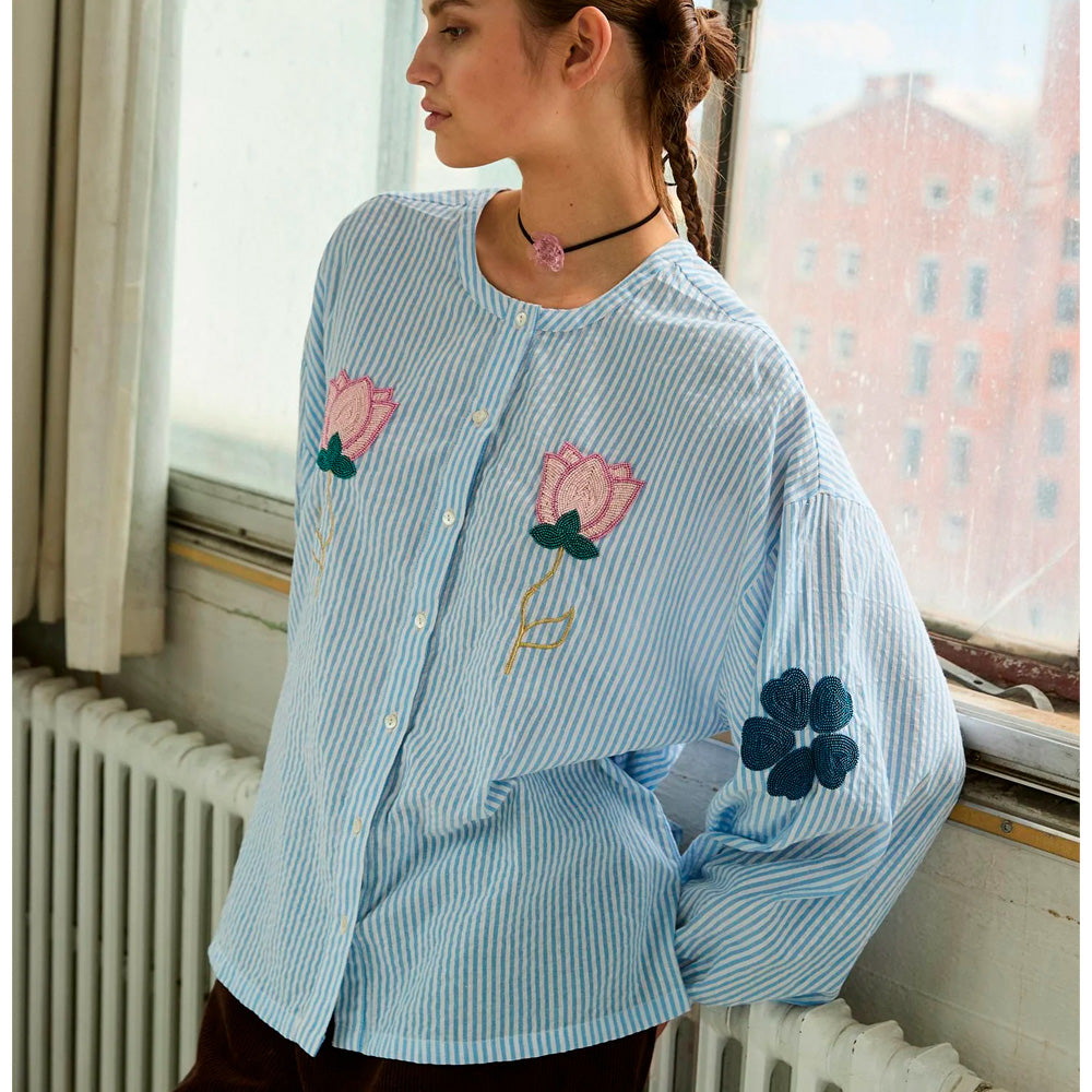 Sissel Edelbo Caro Shirt Cashmere Blue Skjorte Perlebroderi