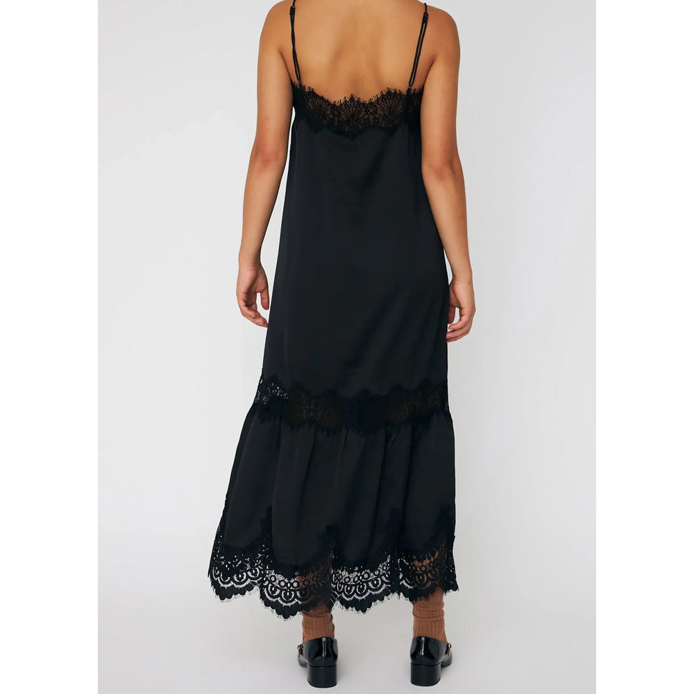 Stella Nova Delicate Lace Slip Kjole