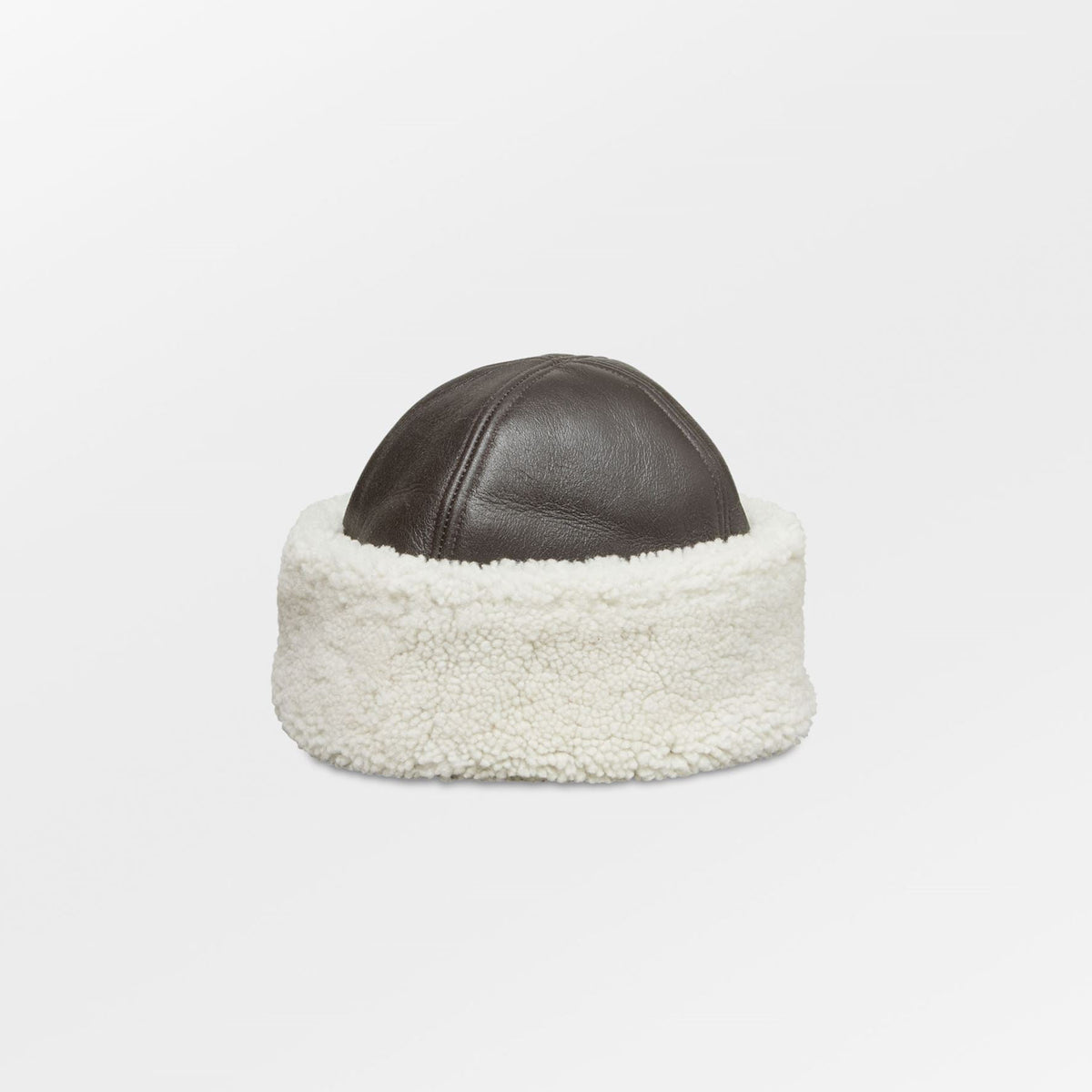 Brun læderhue med blød kant fra Becksöndergaard.