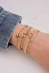 My Jewellery armbånd med fire glasperler, stylet opstilling
