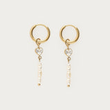 Forgyldte hoop-øreringe med strass-hjerte og ferskvandsperler fra My Jewellery