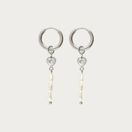 Sølv hoop-øreringe med strass-hjerte og ferskvandsperler fra My Jewellery