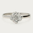 My Jewellery bangle-armbånd med blomst i sølv
