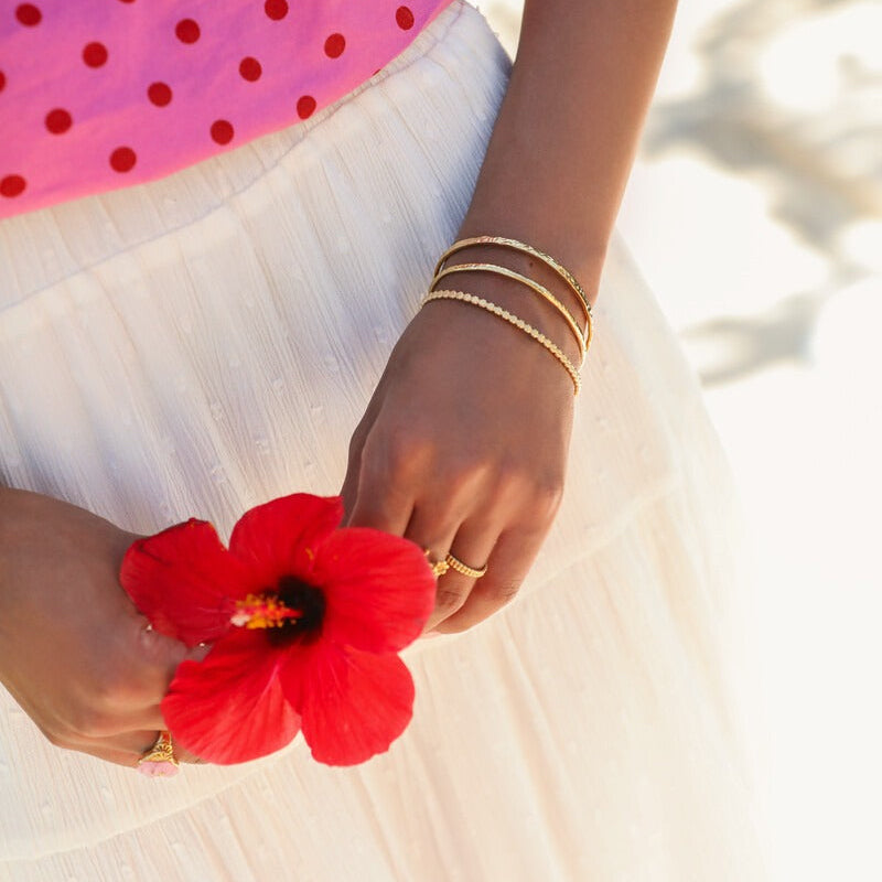 My Jewellery Nomad-bangle-armbånd med struktur på model
